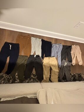 11 toddler/Kids Neutral PANTS- gap, H&M, old navy 2,3,4T